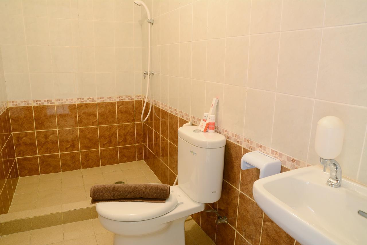 3Br Grand Palace With Private Bathtub By Travelio Jacarta Exterior foto